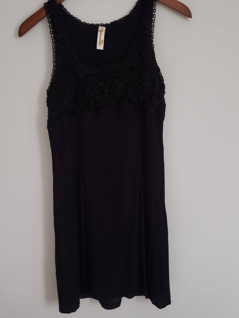 Shoreline dress, black with decorative top area, size is s/m, 100% Cotton